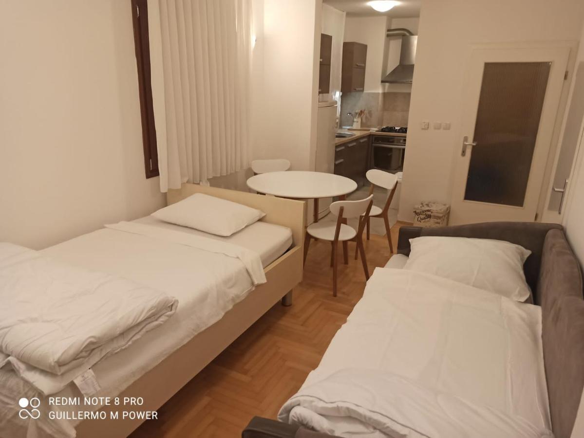 Zagreb Lake Star & Included Garage Parking Place Luaran gambar